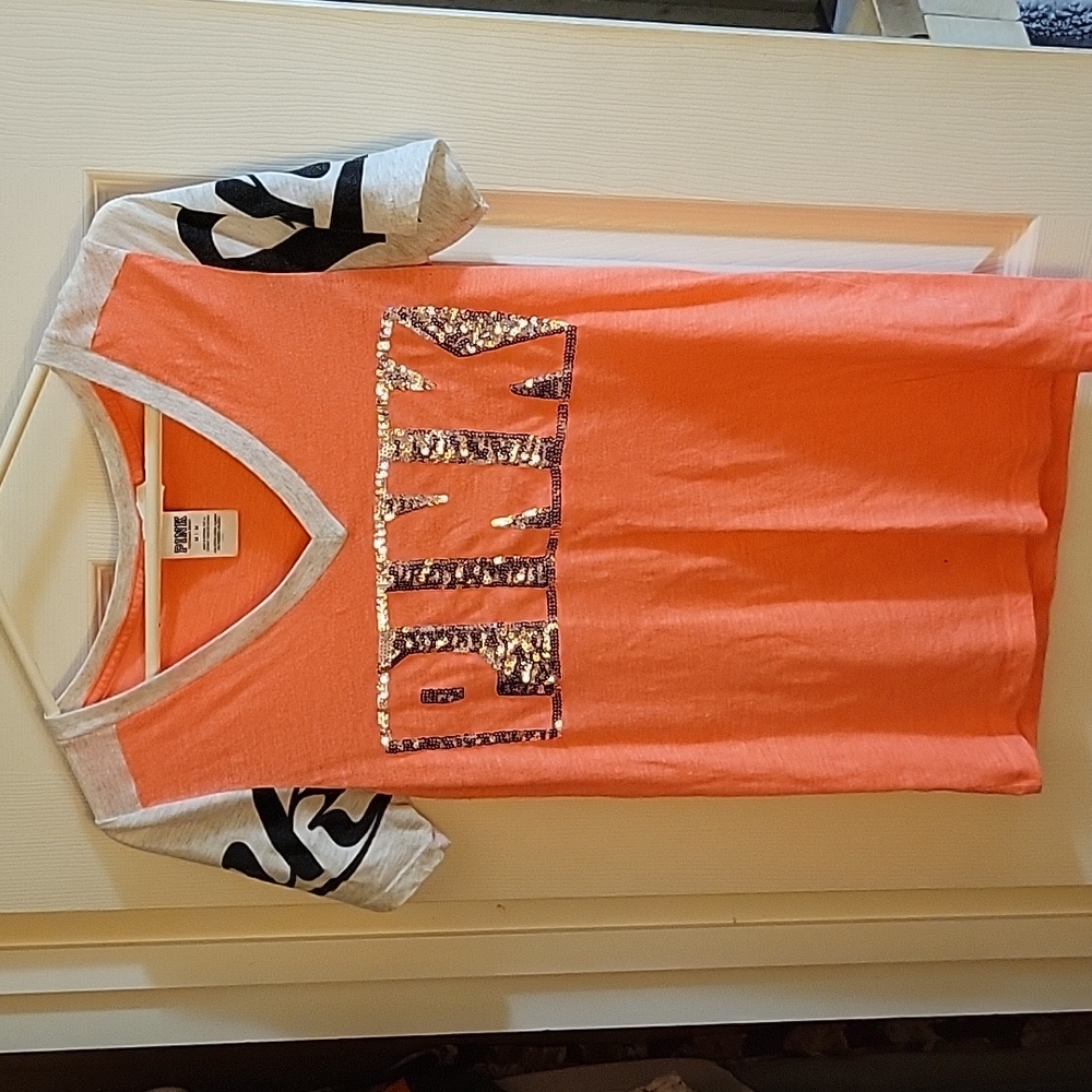PINK size med